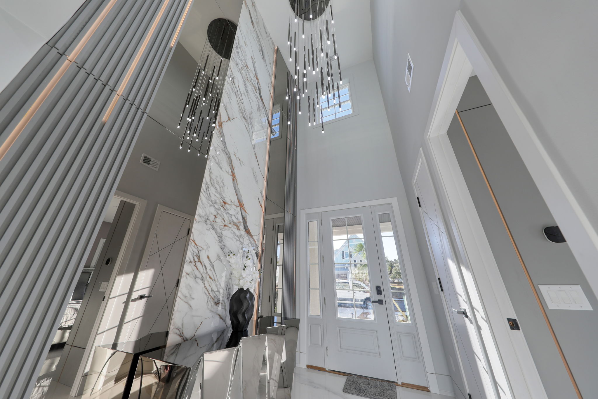 HZ2505020 - International Flooring&Construction